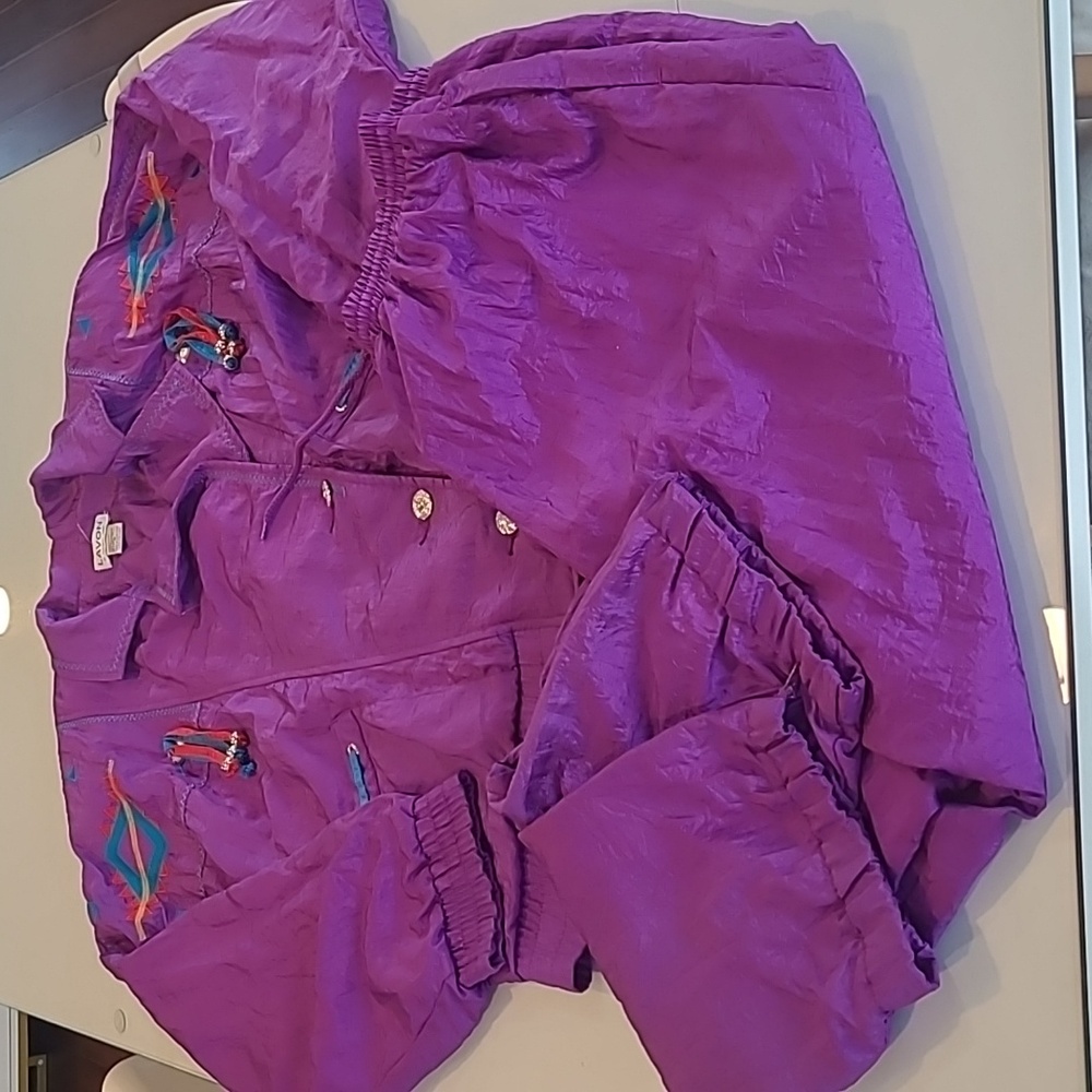 LIKE NEW VTG LAVON Purple 100% Nylon Southwestern Track Suit